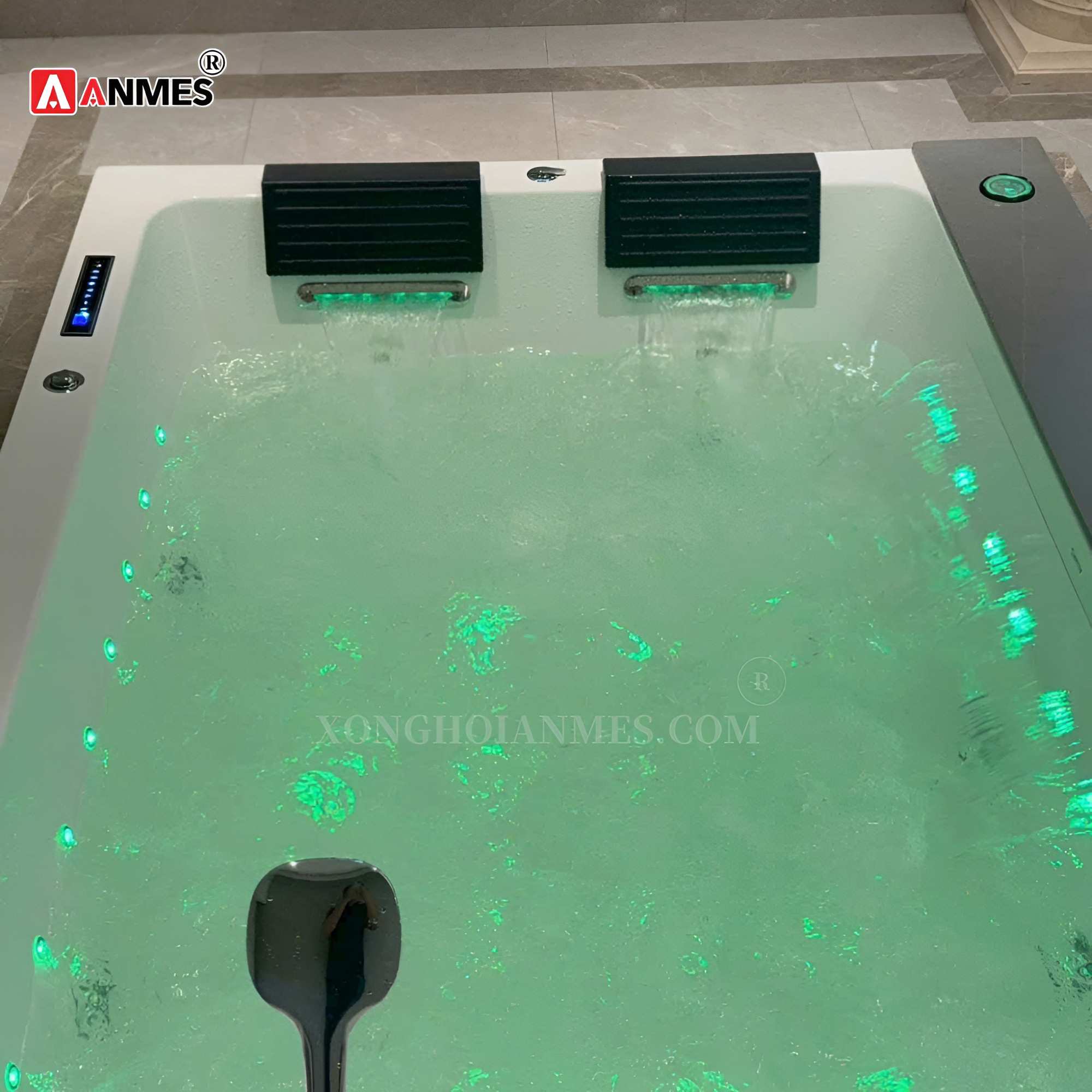 Bồn tắm massage Gemy G9542